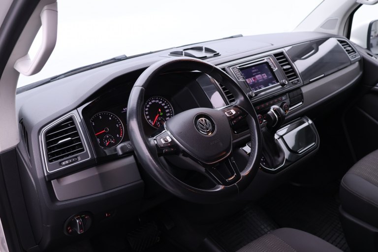 VW Multivan T6 (7 míst) - foto č. 10